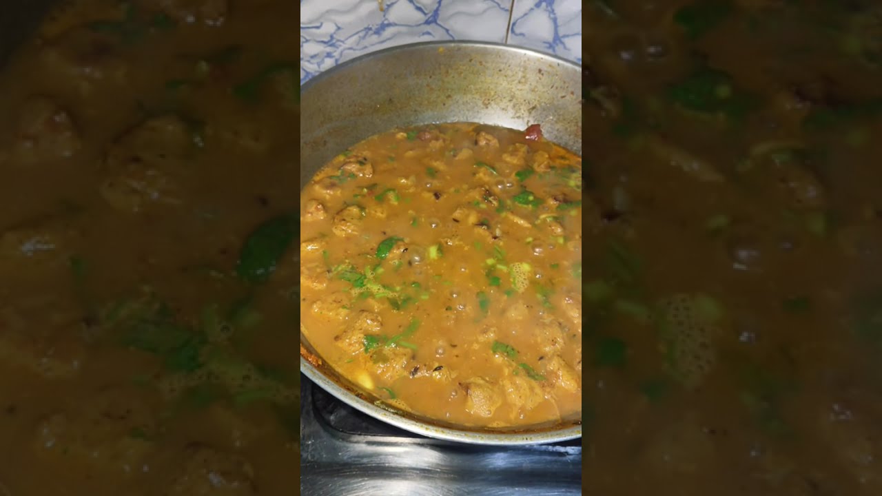 आलू सोयाबीन की स्वादिष्ट सब्ज़ी। आसान और झटपट रेसिपी 😋। Aloo soyabean curry recipe 🤤