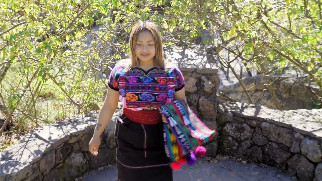Carmen, Los Elegidos de Todos Santos