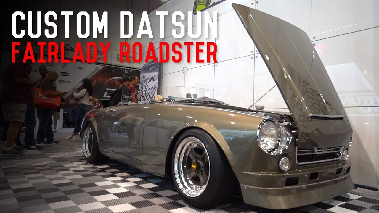 Суперкрутой родстер Datsun в стиле кафе-рейсер