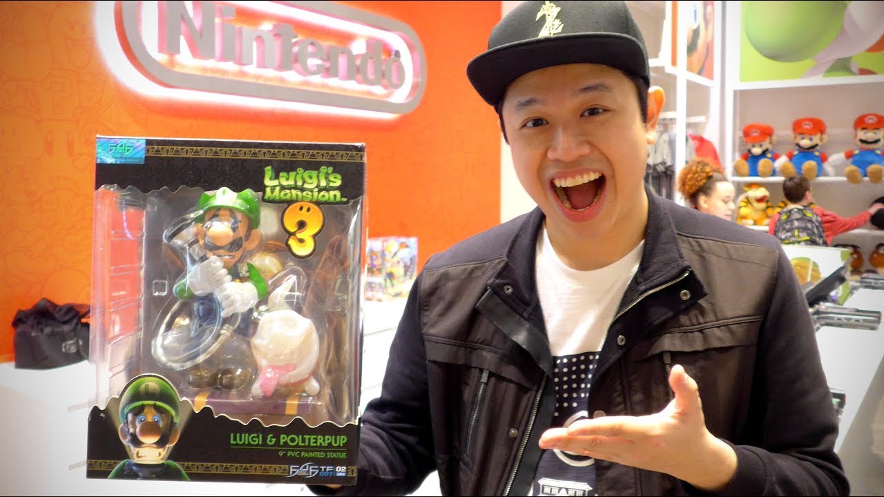Luigi's Mansion 3 Collector's Edition Figure from Nintendo NY Store