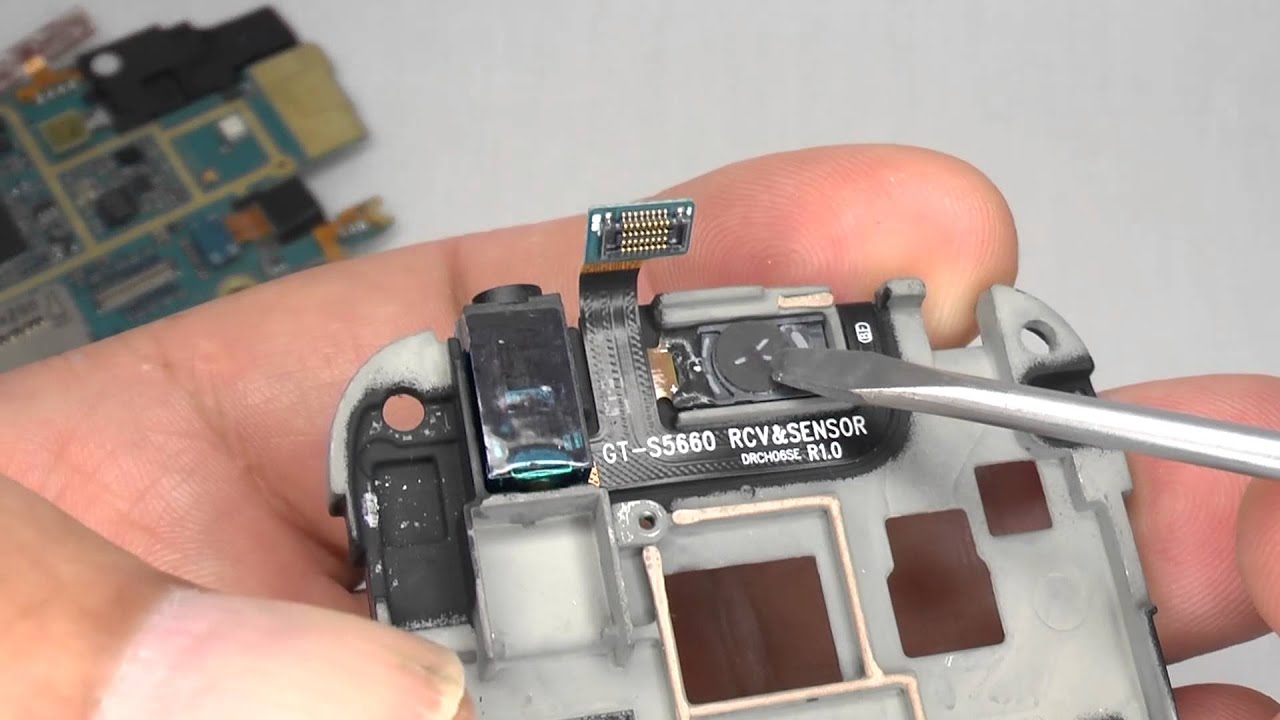 Galaxy Gio GT-S5660 Disassembly & Assembly - Screen & Case Replacement