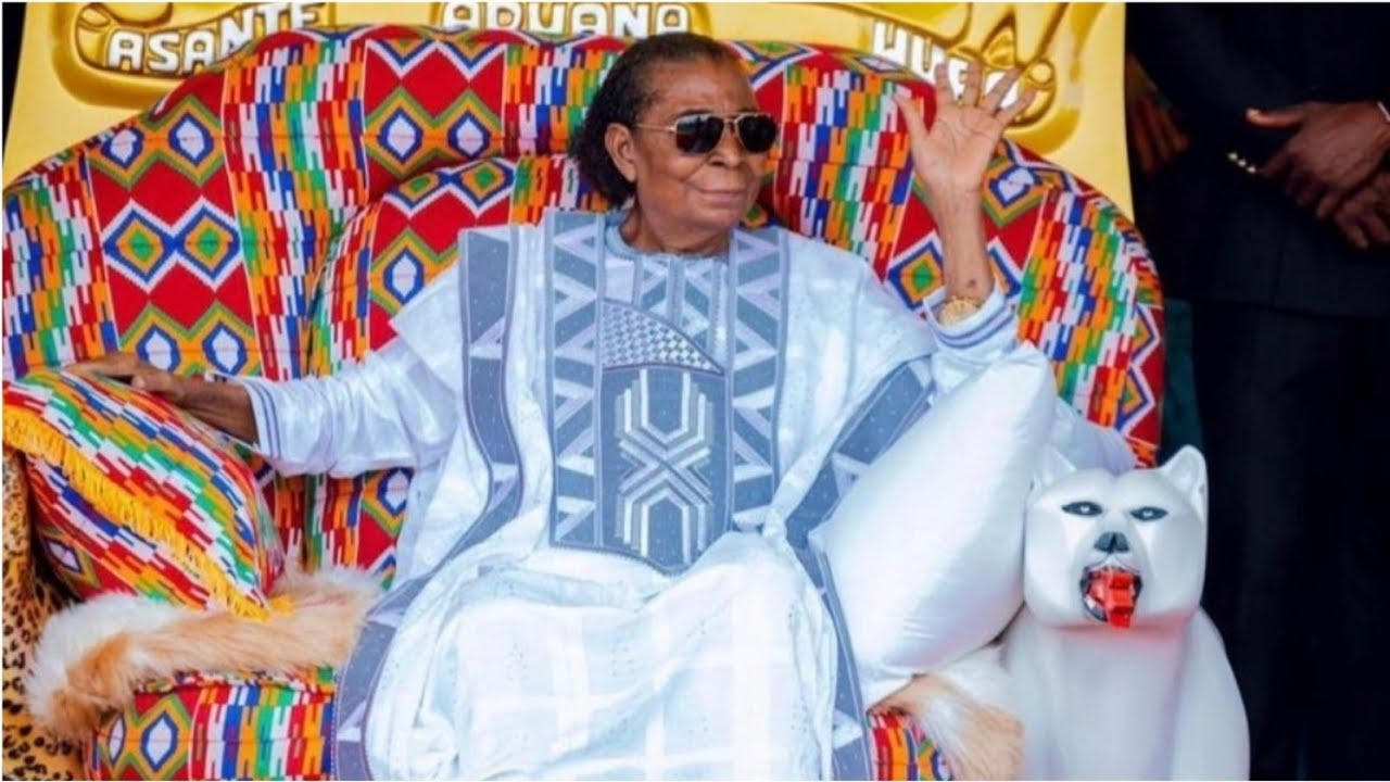 Wow.. Apostle Kwadwo Safo enjoying reggae Music with advices.. Happy Belated Birthday To KANTANKA