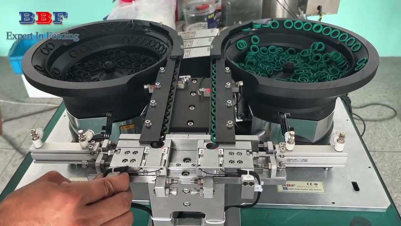 BBF Double Bowl Feeder for O-rings with pick and place mechanism--- BBF Feeder (SU.ZHOU)