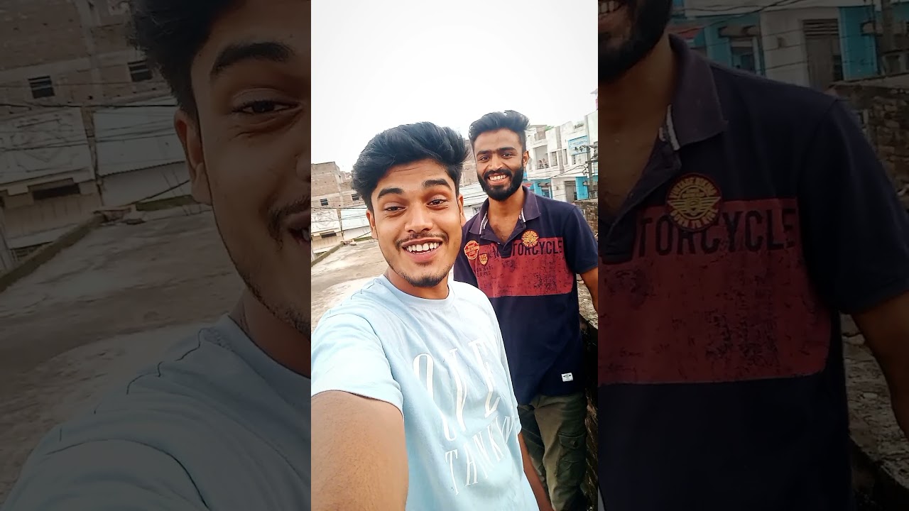 School friends 🤣