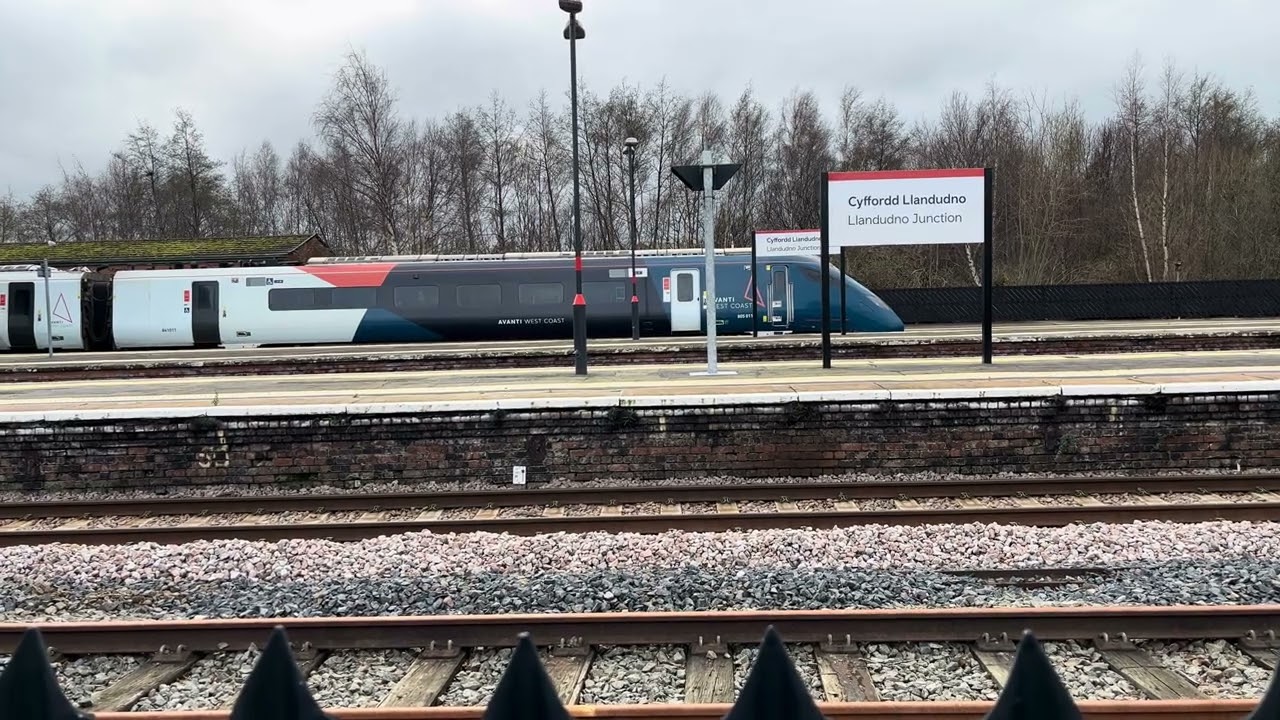 Avanti West Coast Class 805 at Llandudno Junction Station 2026