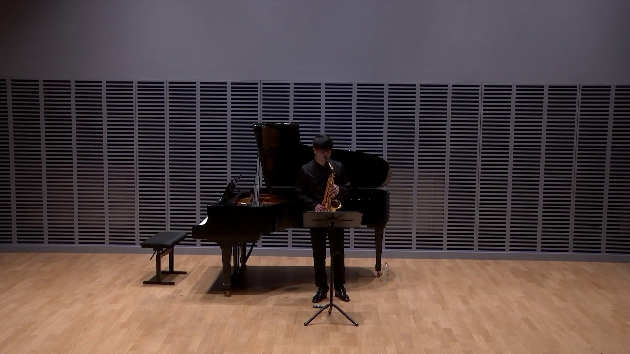 Le trame di un labirinto by Armando Gentilucci