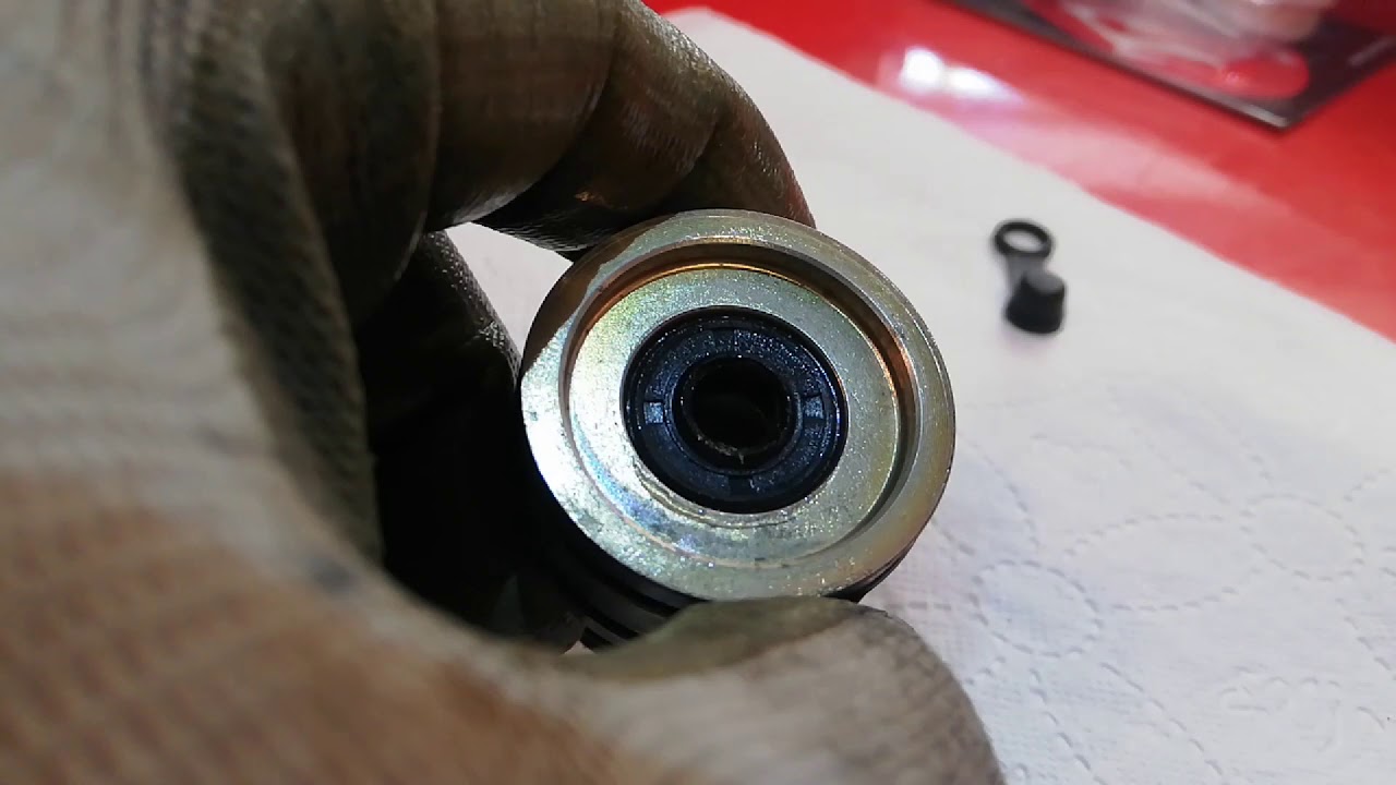 #1 Honda CB 1300 Regeneracja pompy oraz siłownika sprzęgła.