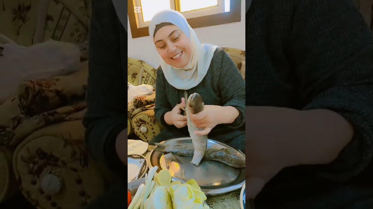 طريقه كسر الفسيخ من الألف إلى الياء هيطلع معاكى أحلى فسيخ