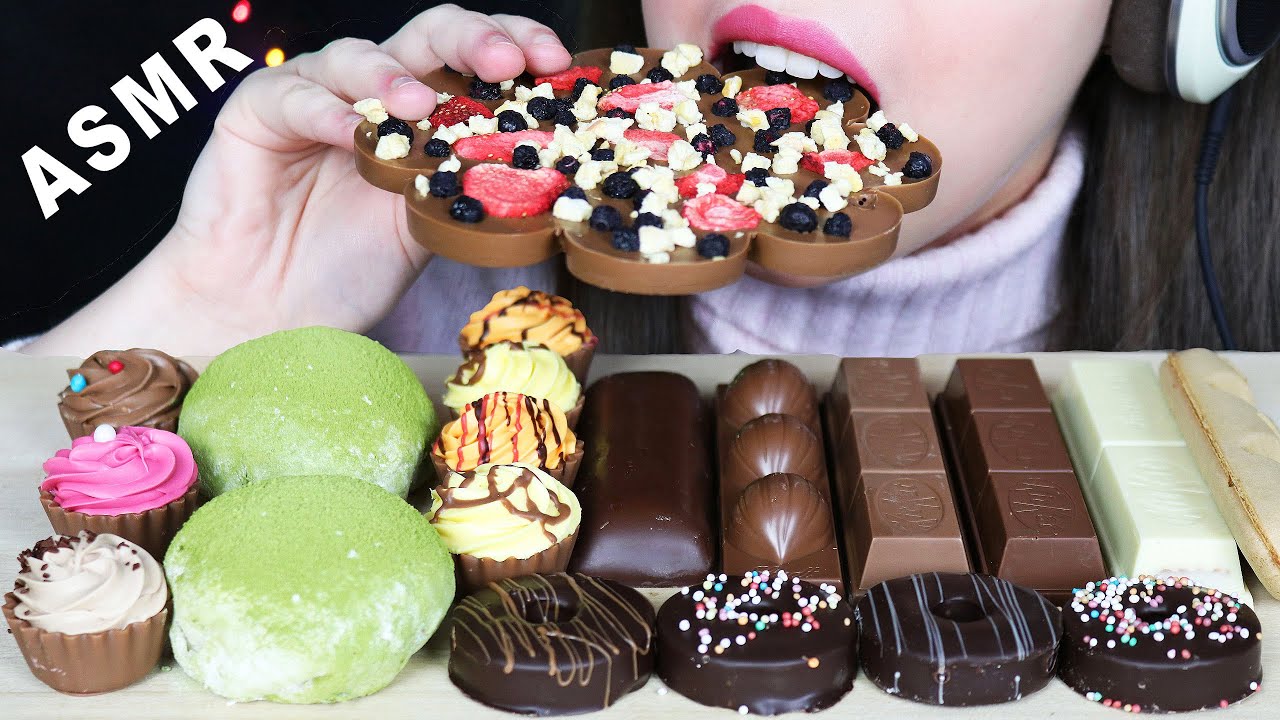 ASMR MATCHA VELVET MOCHI, DONUTS, KIT KAT & CUP CAKE PRALINES (EATING SOUNDS) No Talking 먹방