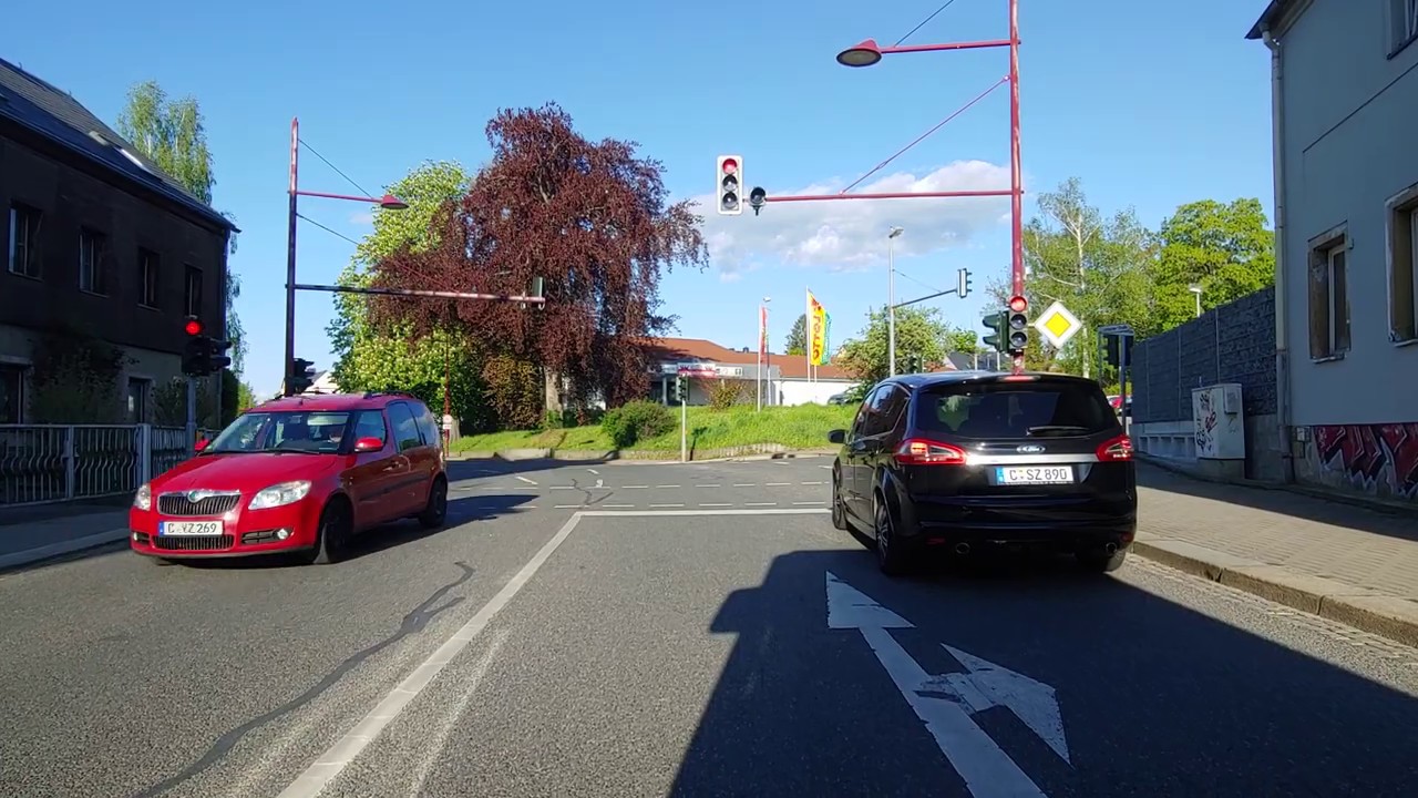 Chemnitz: Einrückefahrt von der Flemmingstr mit einem Omnibus von Mercedes