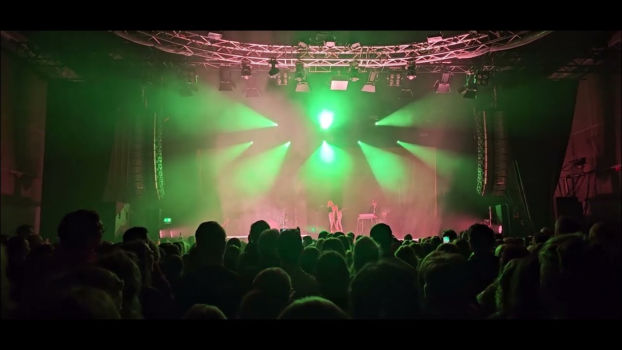 Kamrad - Be Mine (Friends Tour 2025 - FZW Dortmund - LIVE - 2025-01-22)