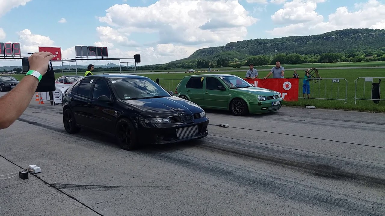 Vw Golf IV TDI 236HP vs Seat Leon 500HP