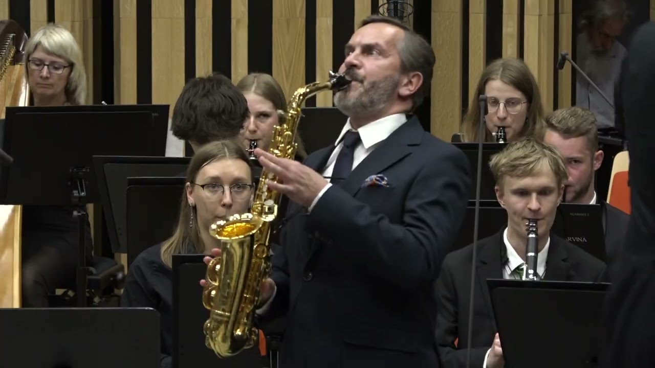 Toshio Mashima: Birds for Alto Saxophone and Band