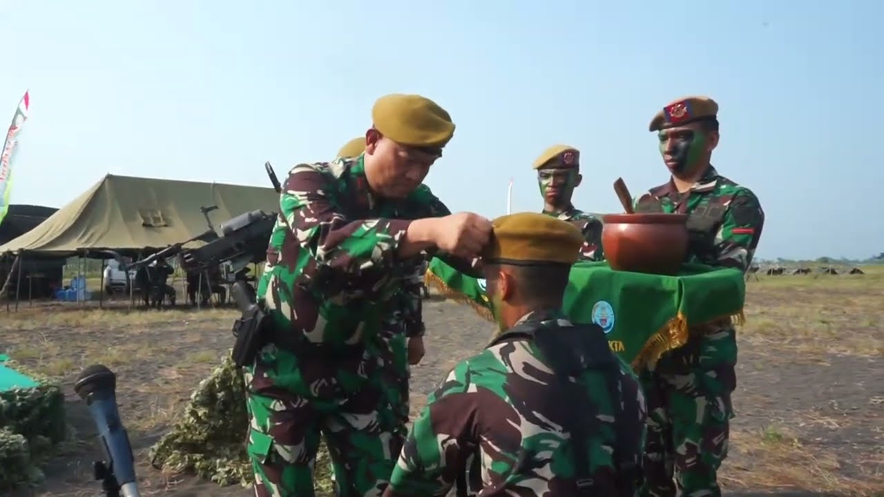 TRADISI PEMBARETAN PRAJURIT ARHANUD TNI AD