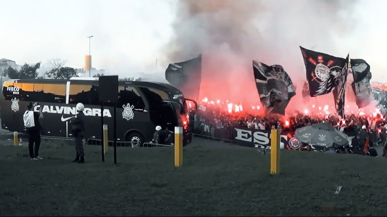 Bastidores do maior recebimento em Itaquera|Incrível festa da torcida do CORINTHIANS