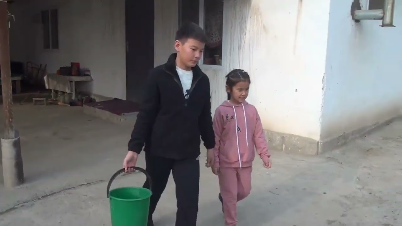 Қордай ауданы №29Жаңатұрмыс орта мектебінің 9ә-сынып оқушысы Орынбай Арман. Ағаның қамқорлығы