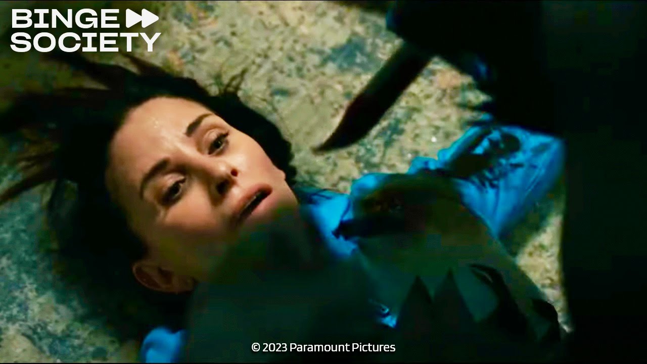Scream VI (2023) - Gale Gets Attacked