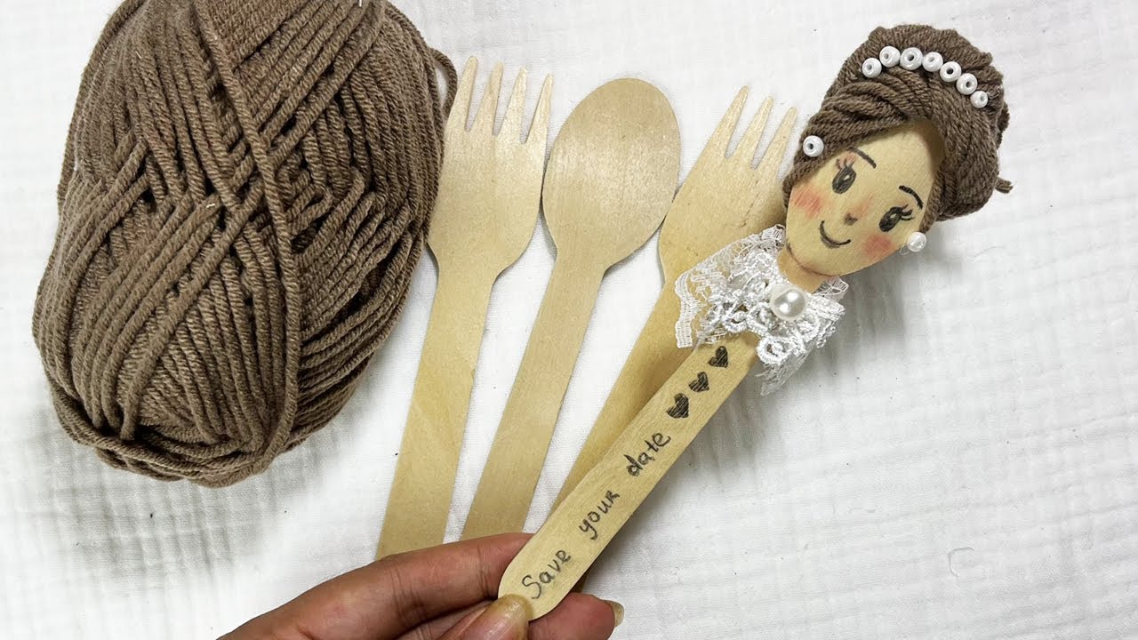 Brilliant Recycling Idea with Wood Spoon - DIY Hacks wih Wood Spoon - Wood Spoon Craft Reuse Ideas