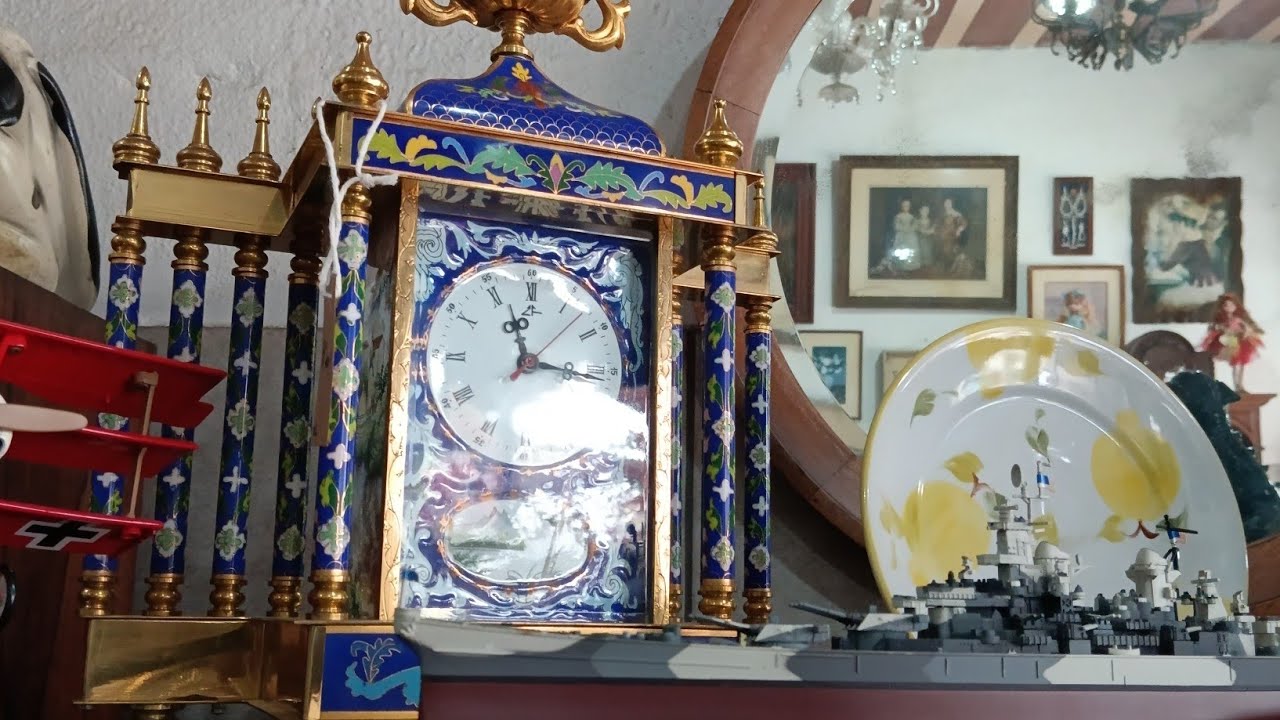 Antiquário em  CG Rio de Janeiro! vem! deixa o like!