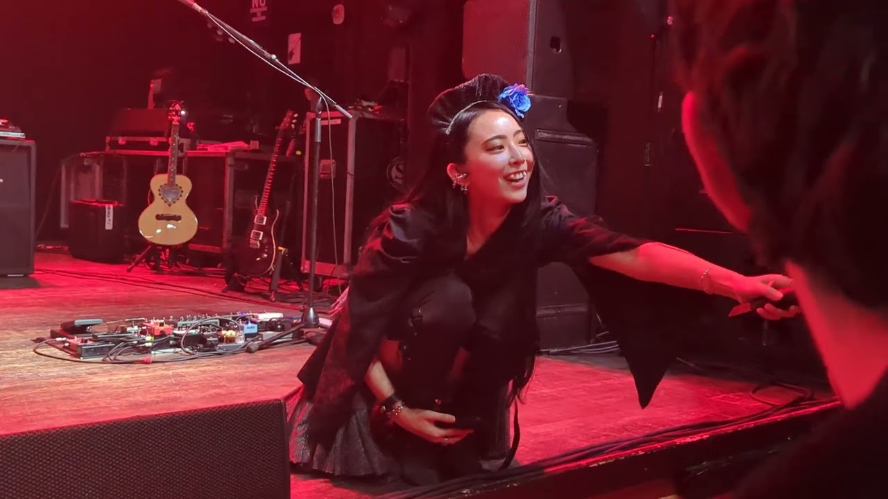 Band Maid: No Banana, Gorilla 🦍!