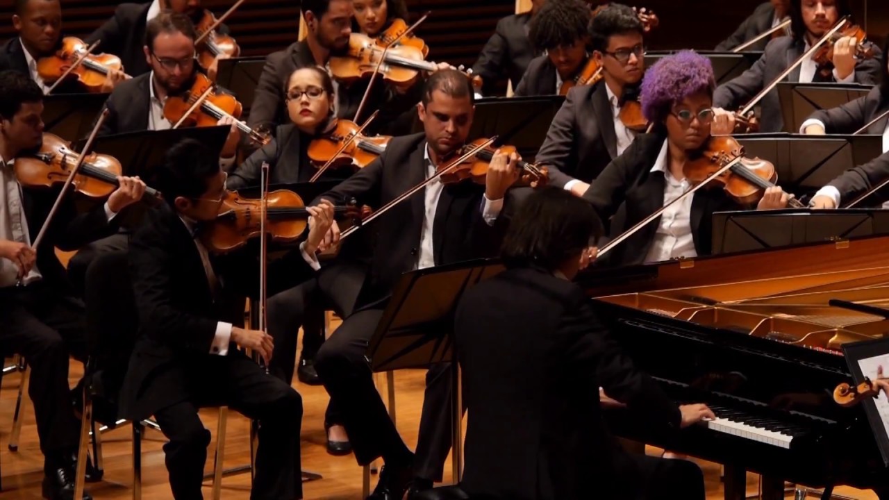 Beethoven piano concerto Op 19 - Ricardo Castro - NEOJIBA