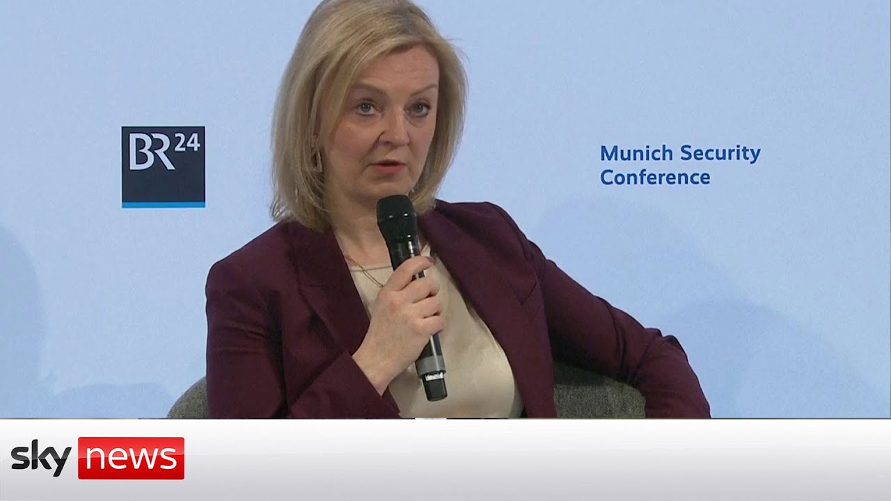 Liz Truss: 'We need to prepare for worst case scenario' in Ukraine