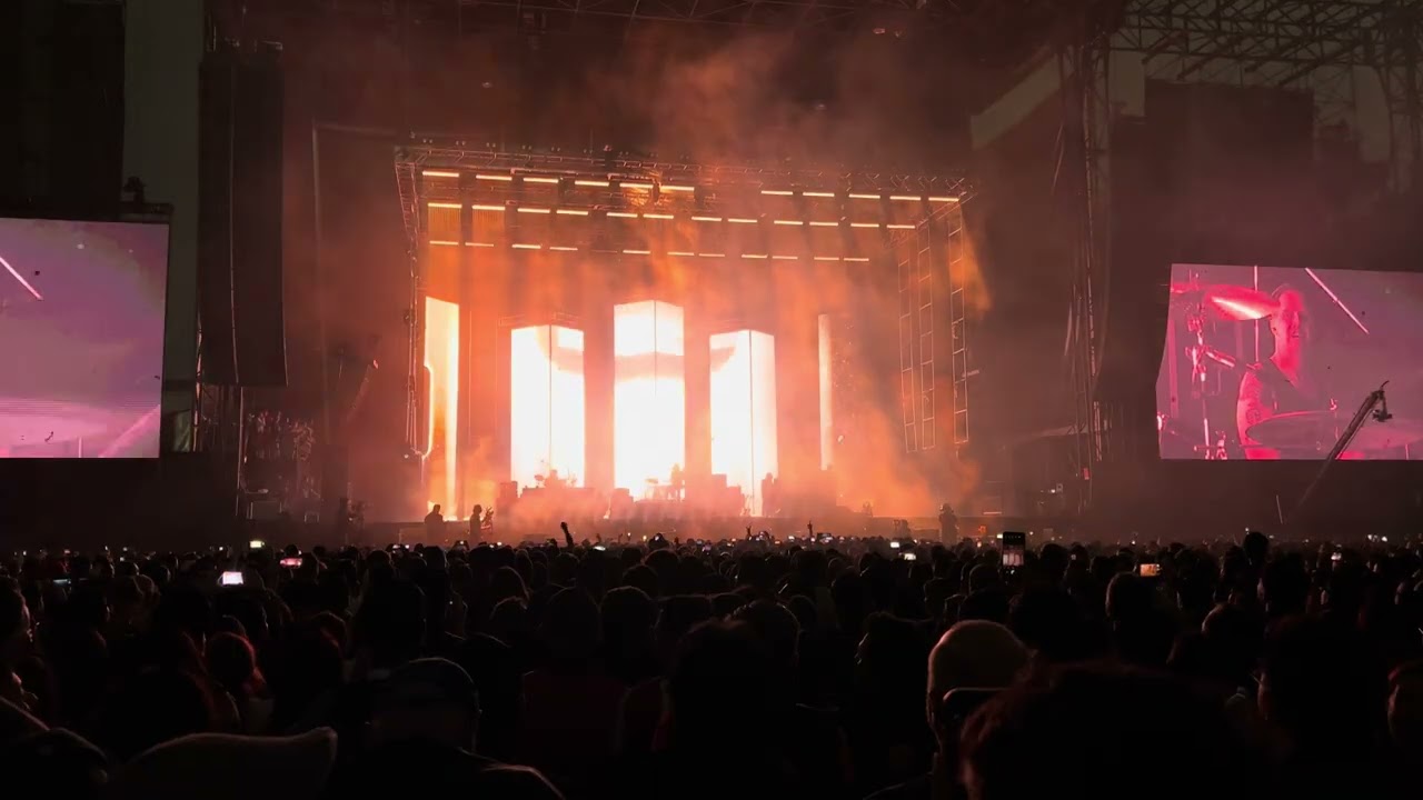 Molotov Here We Kum _ Here Comes the Mayo Foro Sol. 4K HDR