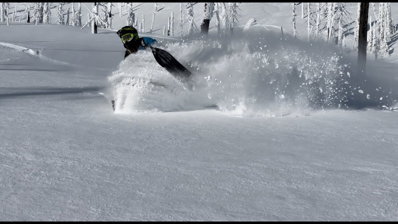 Snowmobiling DEEP POWDER in Montana!!