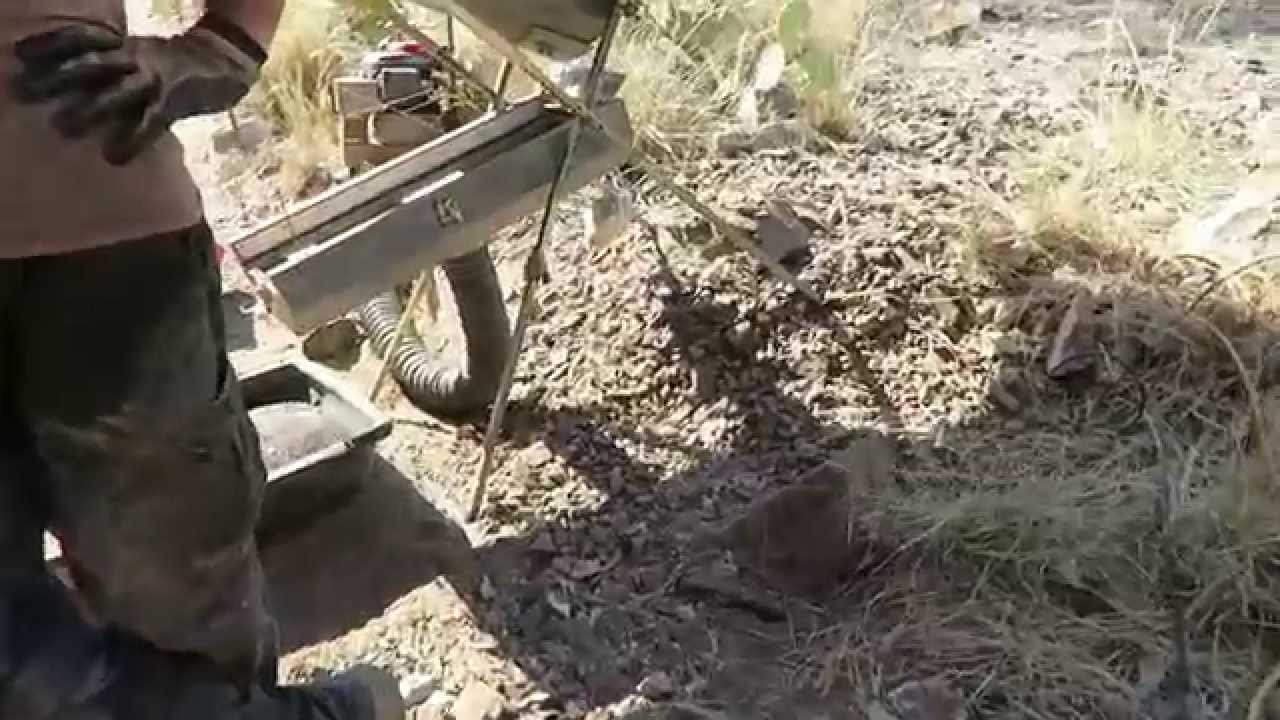 We Found Lots of Gold in Arizona by Dry Washing Prospecting And Metal detecting