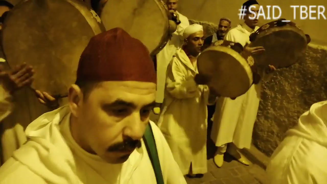 الطائفة العيساوية الفاسية أهل المحبة المقدم مصطفى بركات مرحبا بعشاق الفن العيساوي الأصيل 💞👍🇲🇦