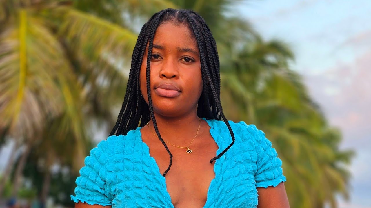 Caroline #2 Gade bèl bagay kap pase nan pwovens yo| FIN