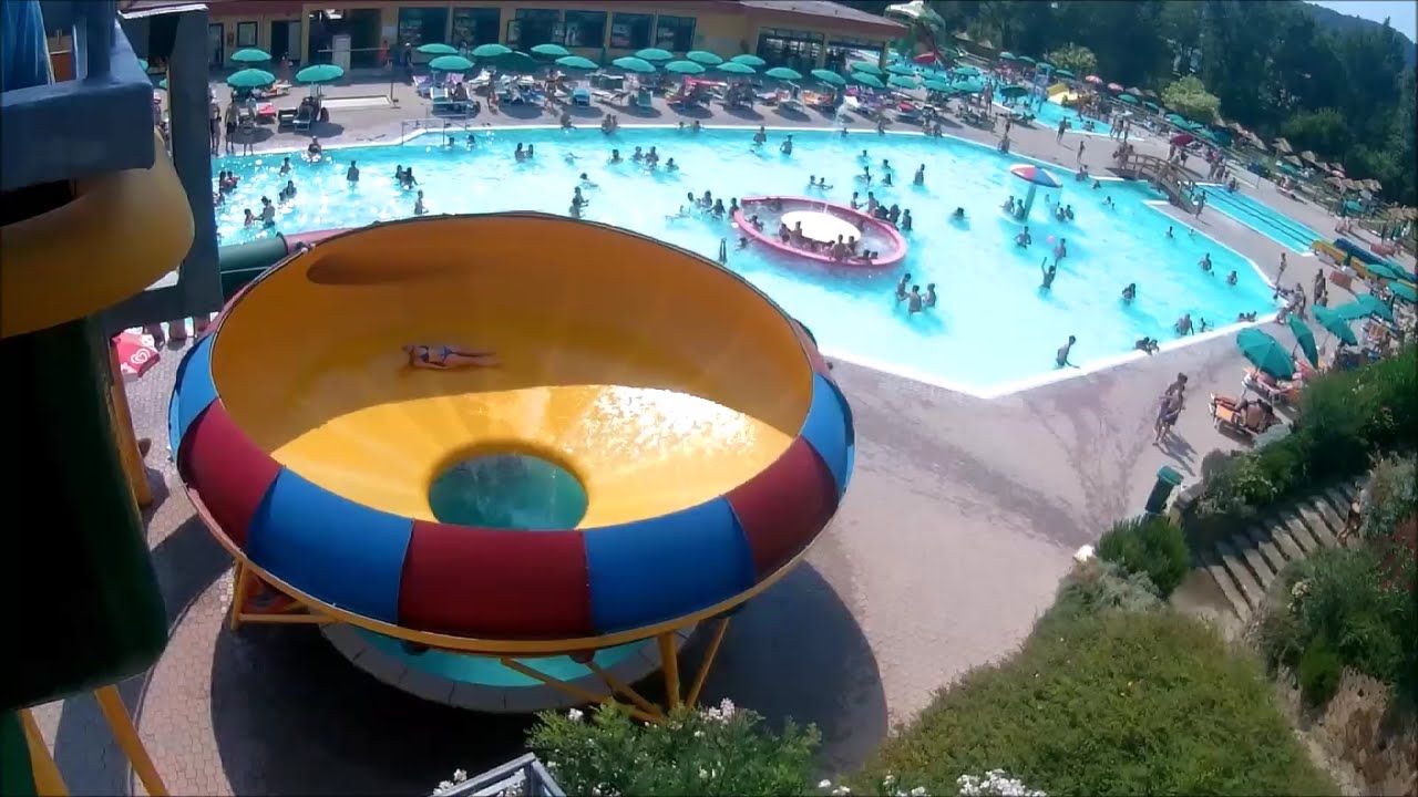 Parco acquatico RIOVALLI (Super Kamikaze, Cipolla e tutti gli altri scivoli in prima persona)