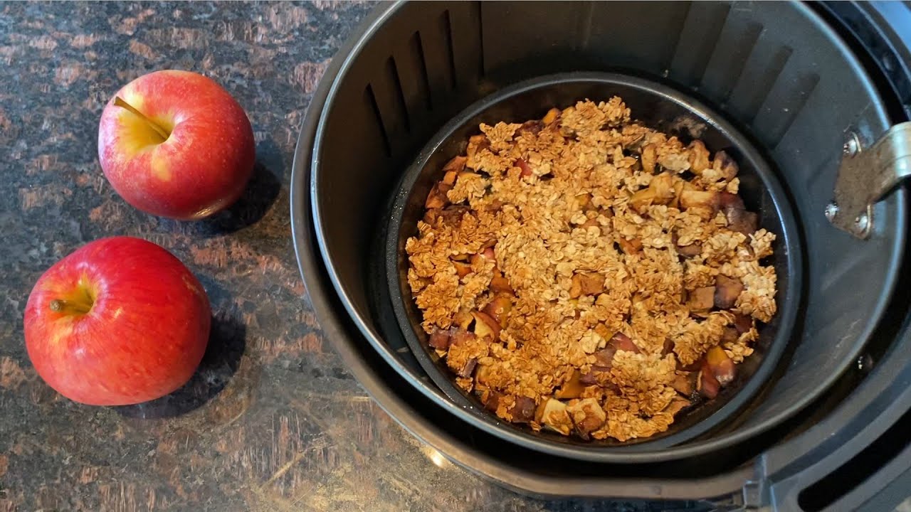 Air Fryer Apple Crisp Recipe 🍎 - just 4 ingredients, no flour, no oil, no sugar, healthy gluten-free
