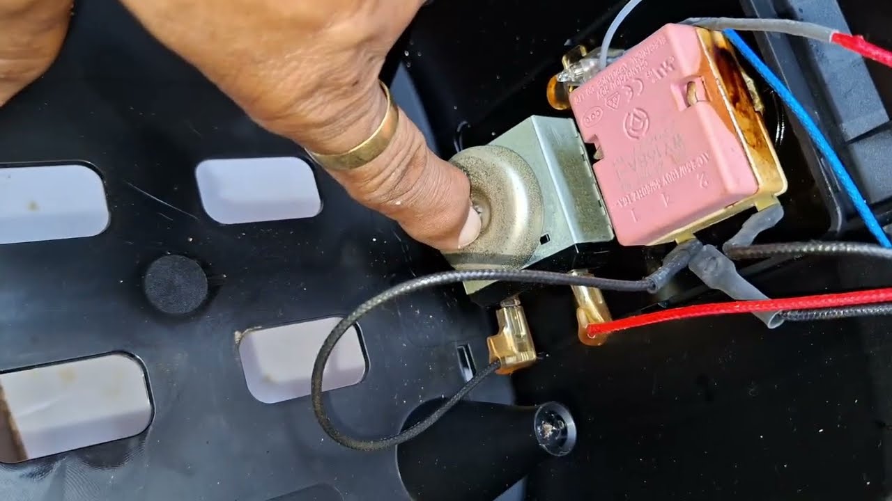 Fritadeira Air fryer elétrica não liga parada como consertar arrumar defeito fusível térmico dicas 