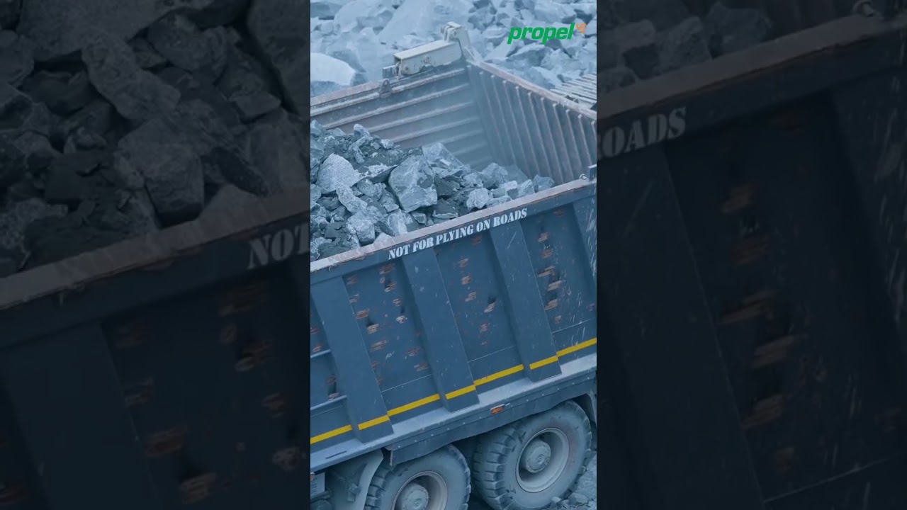 Propel EV Dump Truck for mining applications! 470MEV  6X4 45 ton470HEV   8X4 60 ton