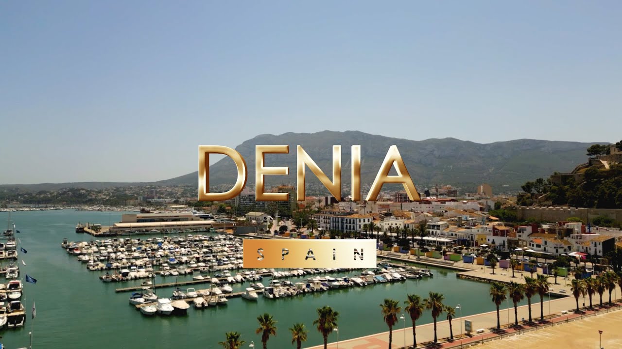 Denia, Costa Blanca, Spain | A walk around Denia. A small, Mediterranean, fishing town.