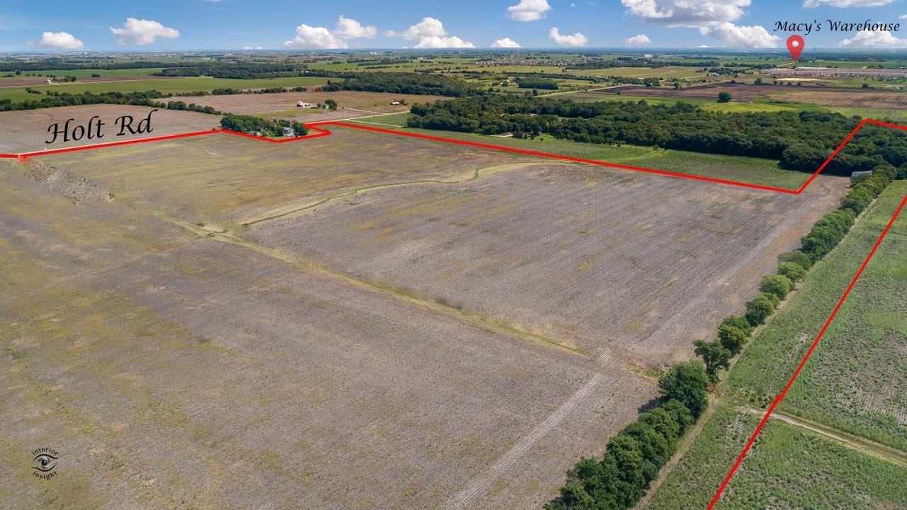 Holt Rd, Minooka, IL