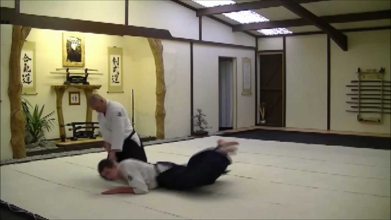 Suwari Waza Katate Dori Ikkyo