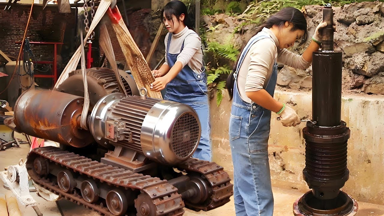 A gifted girl helped her carpenter uncle repair his projector!