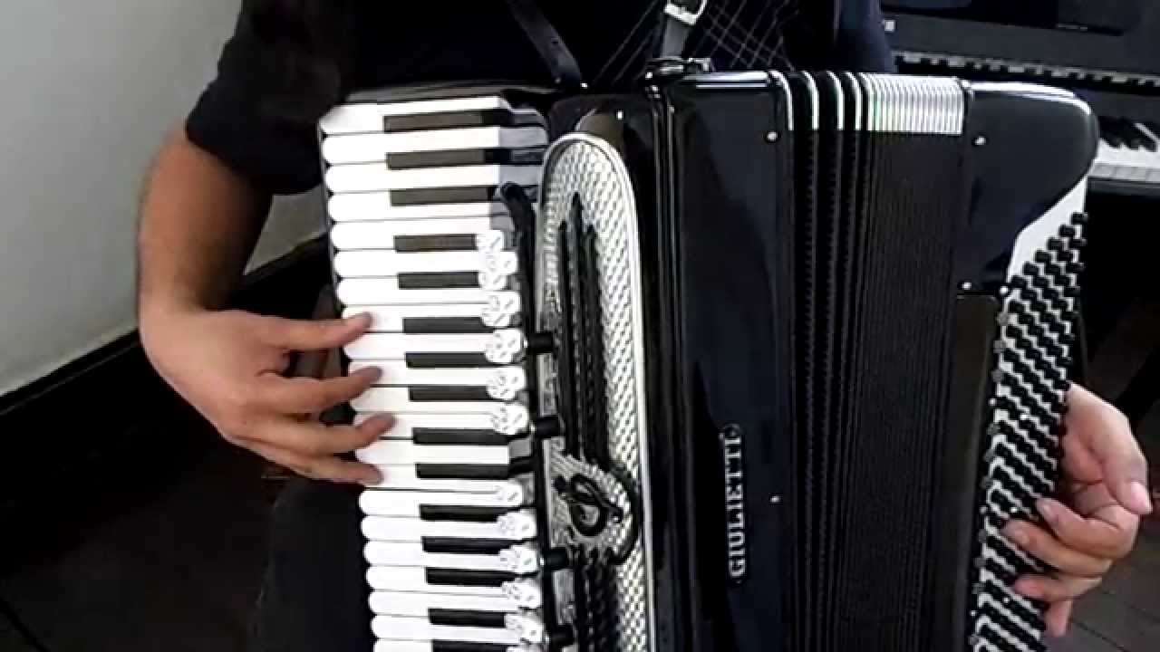 waldenir duarte(aula de acordeon)Mùsica nilopolitano