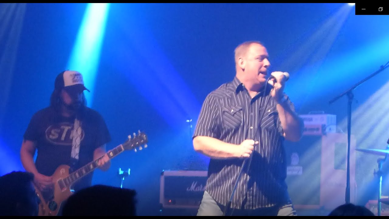 Nine Pound Hammer Live@