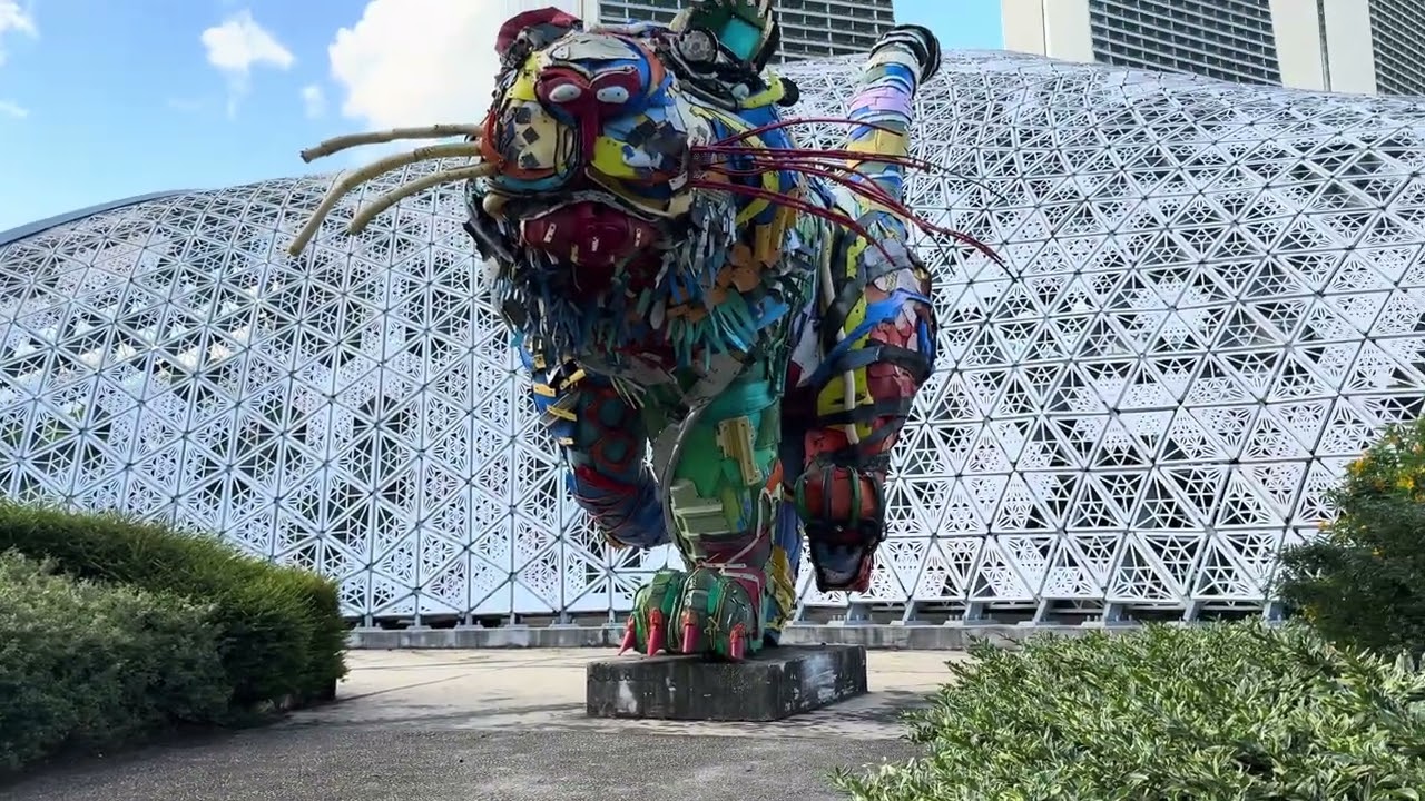 [4K] Gardens by the Bay | Singapore