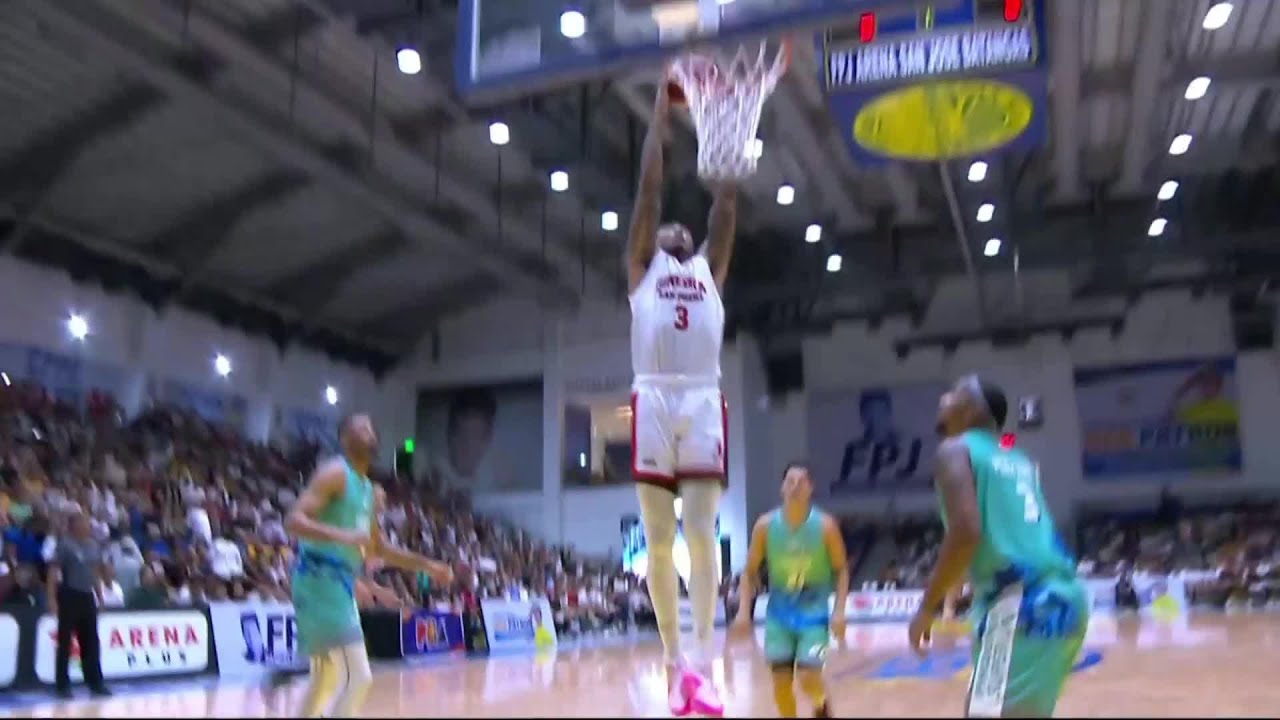 Jamie Malonzo makes dunk after missing layup | PBA Season 48 Commissioner's Cup