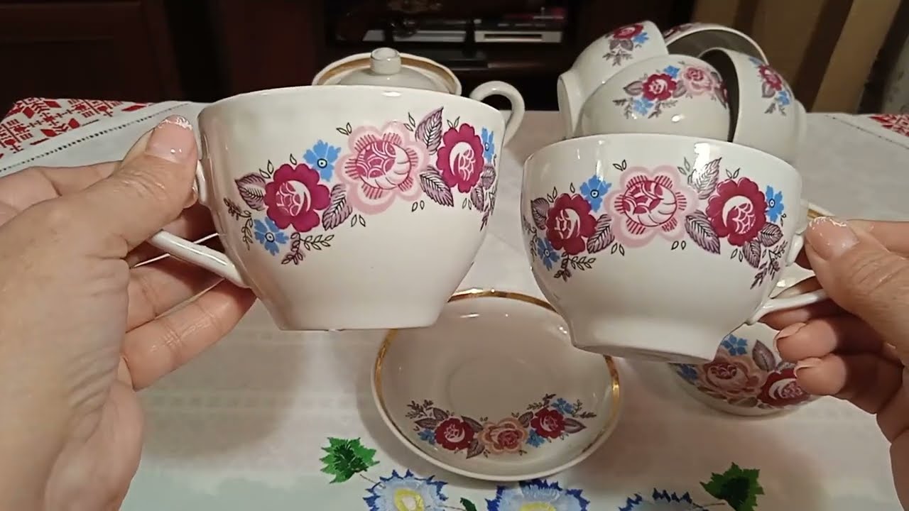 Фарфор завода , с продукцией которого я познакомилась не так давно.