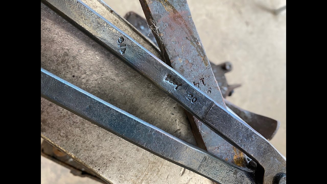 Blacksmith hand forged 3/4 v bit tongs