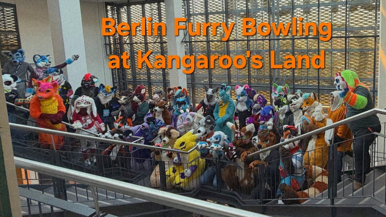 Berlin Furry Bowling at Kangaroo's Land💚💜