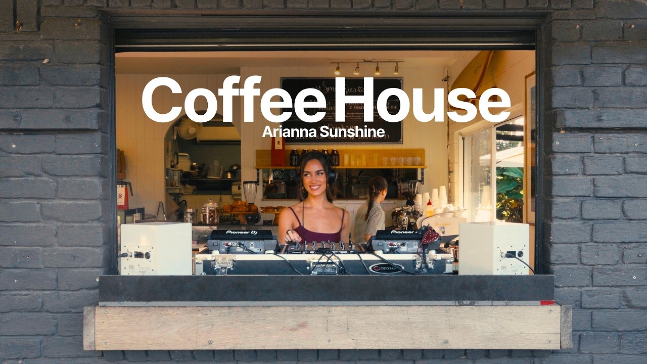 Arianna Sunshine | Coffee House Music Set | onemusicmedia Vol. 16