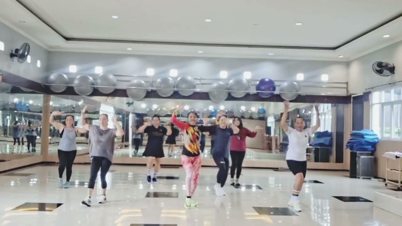 Nyai ronggeng|| senam kreasi || jangan lupa subscribe.. 