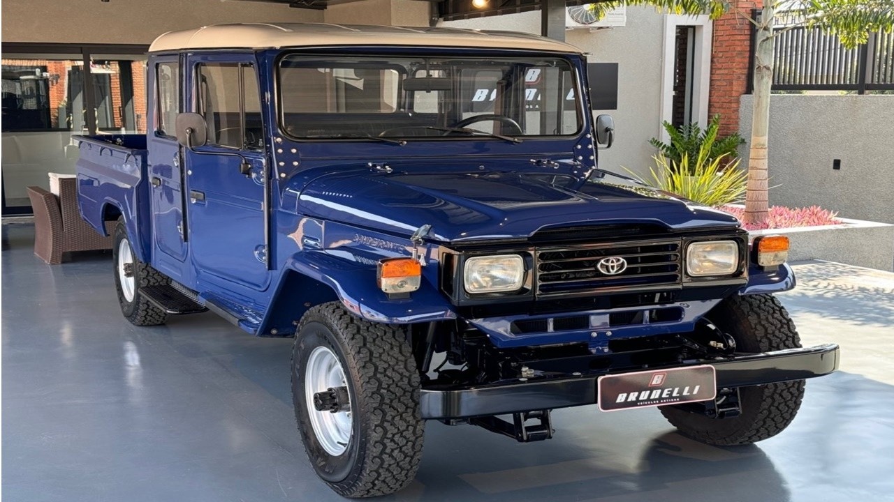TOYOTA BANDEIRANTE CD 2001 ORIGINAL À VENDA