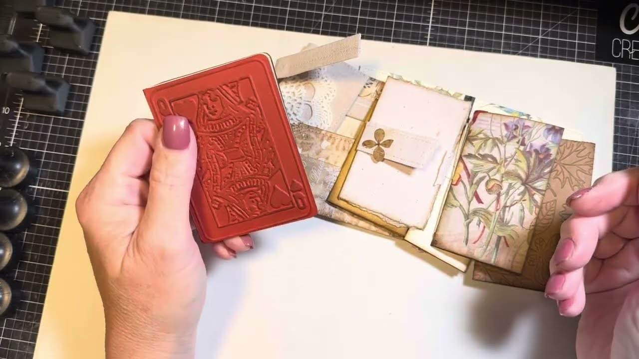 #JJ10MinuteMakes: building basic booklets